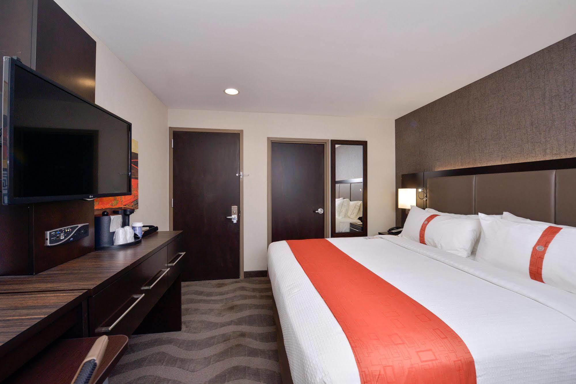 Holiday Inn New York-Jfk Airport Area, An Ihg Hotel Экстерьер фото